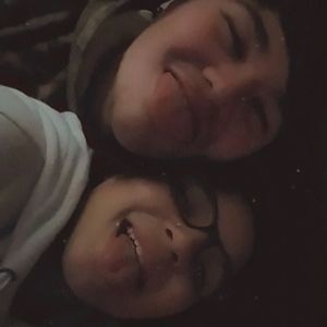 Meet your Posher, Calin